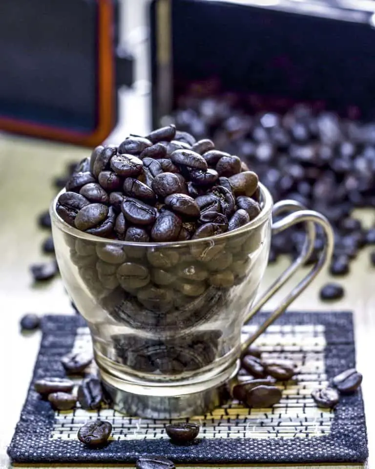 Can You Eat Coffee Beans? Should you Eat them? dripped.coffee