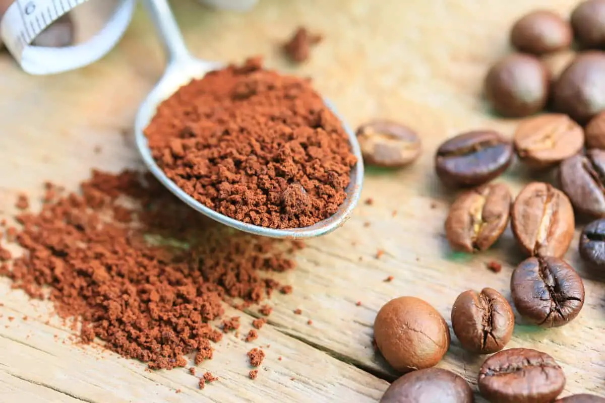 What Is the Difference between Instant and Ground Coffee? dripped.coffee